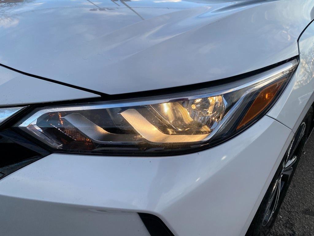 2022 Nissan Sentra SV Xtronic CVT