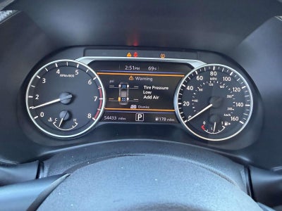 2024 Nissan Sentra SV Xtronic CVT