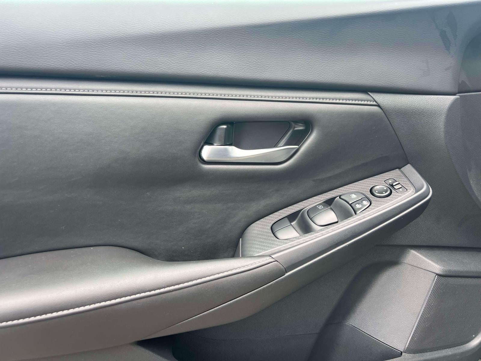 2023 Nissan Sentra SV Xtronic CVT
