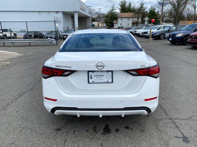 2024 Nissan Sentra SV Xtronic CVT