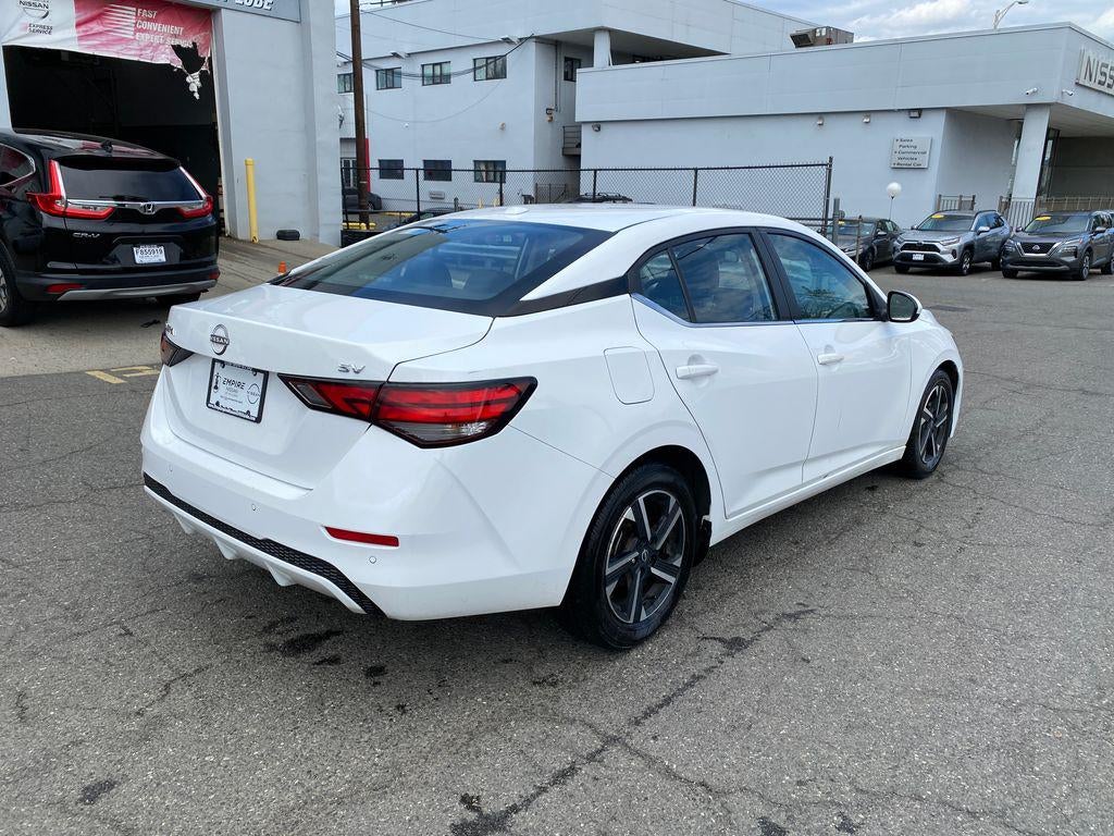 2024 Nissan Sentra SV Xtronic CVT