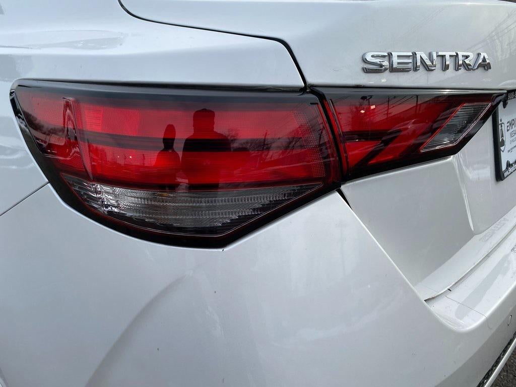 2024 Nissan Sentra SV Xtronic CVT