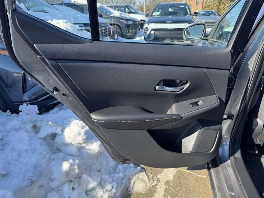 2022 Nissan Sentra SV Xtronic CVT