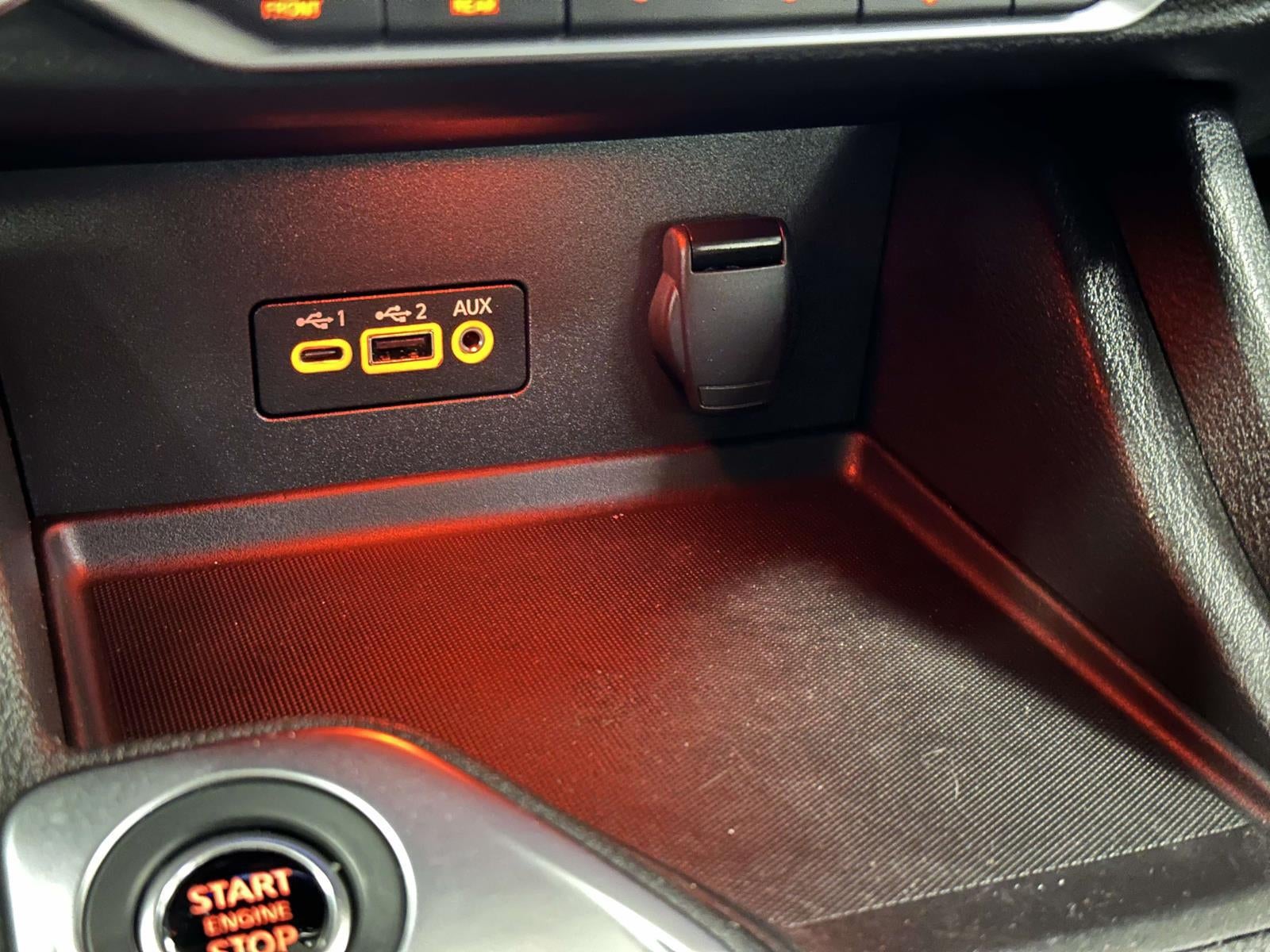 2022 Nissan Sentra SV Xtronic CVT