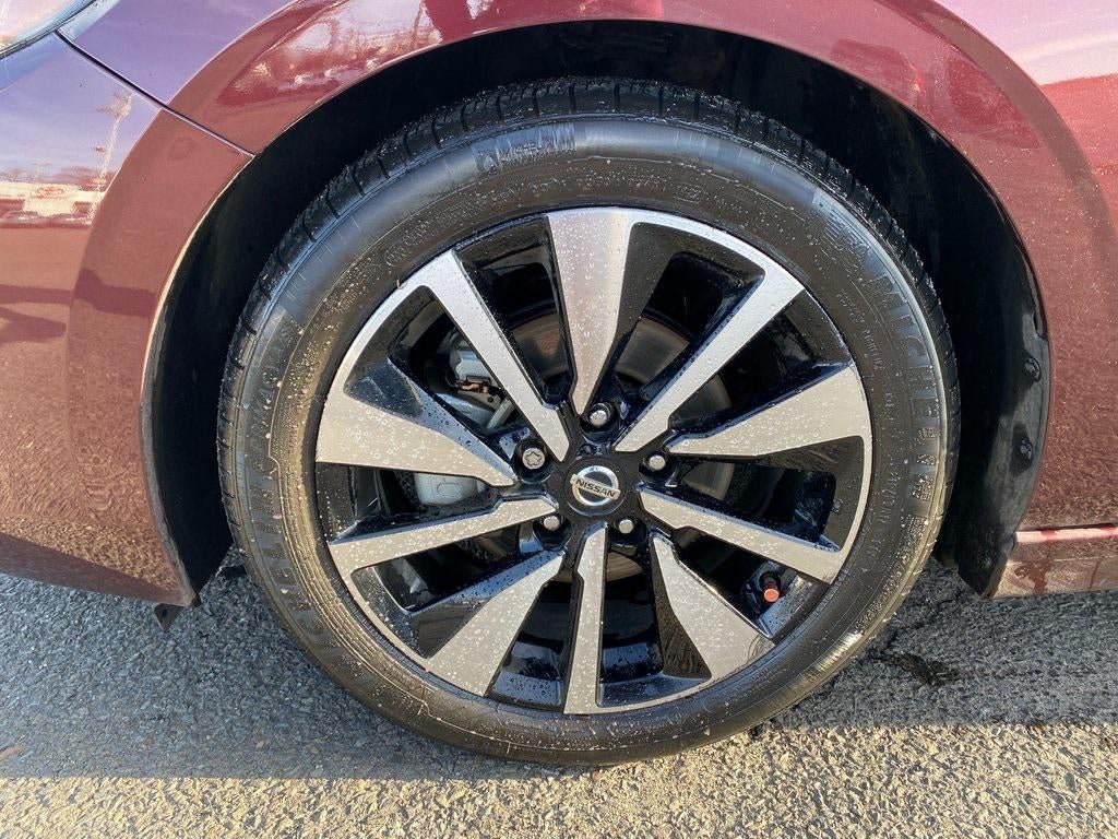 2023 Nissan Sentra SV Xtronic CVT