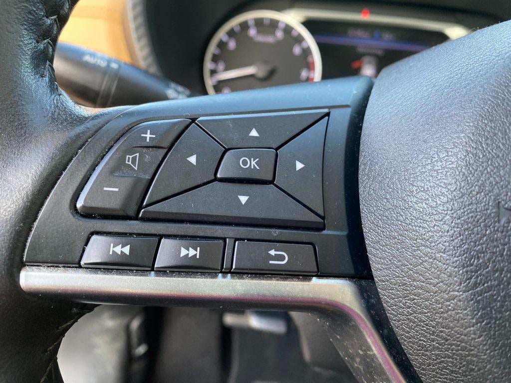 2023 Nissan Sentra SV Xtronic CVT