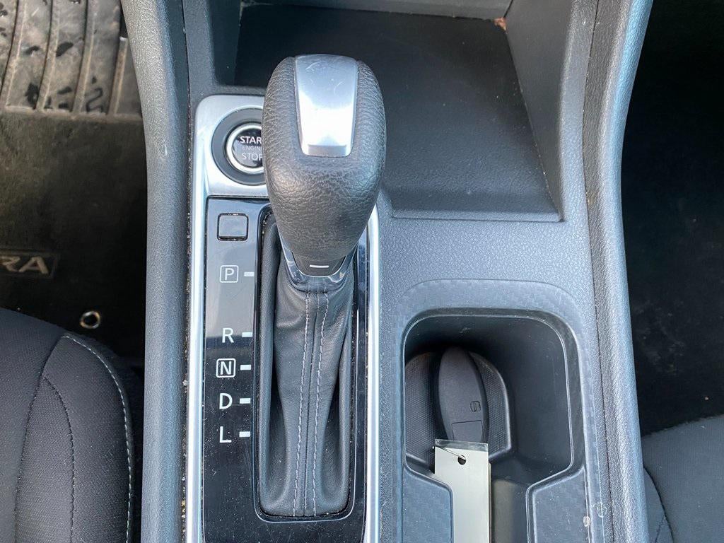 2023 Nissan Sentra SV Xtronic CVT