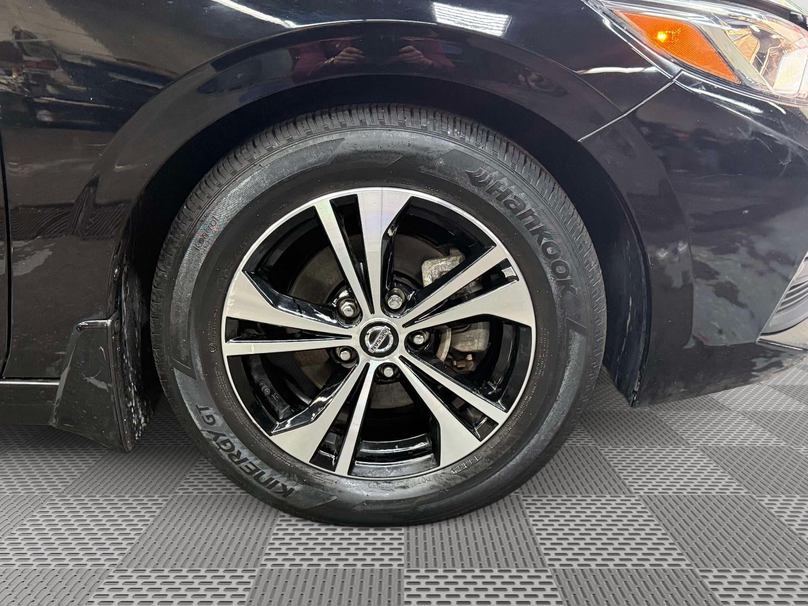 2023 Nissan Sentra SV Xtronic CVT