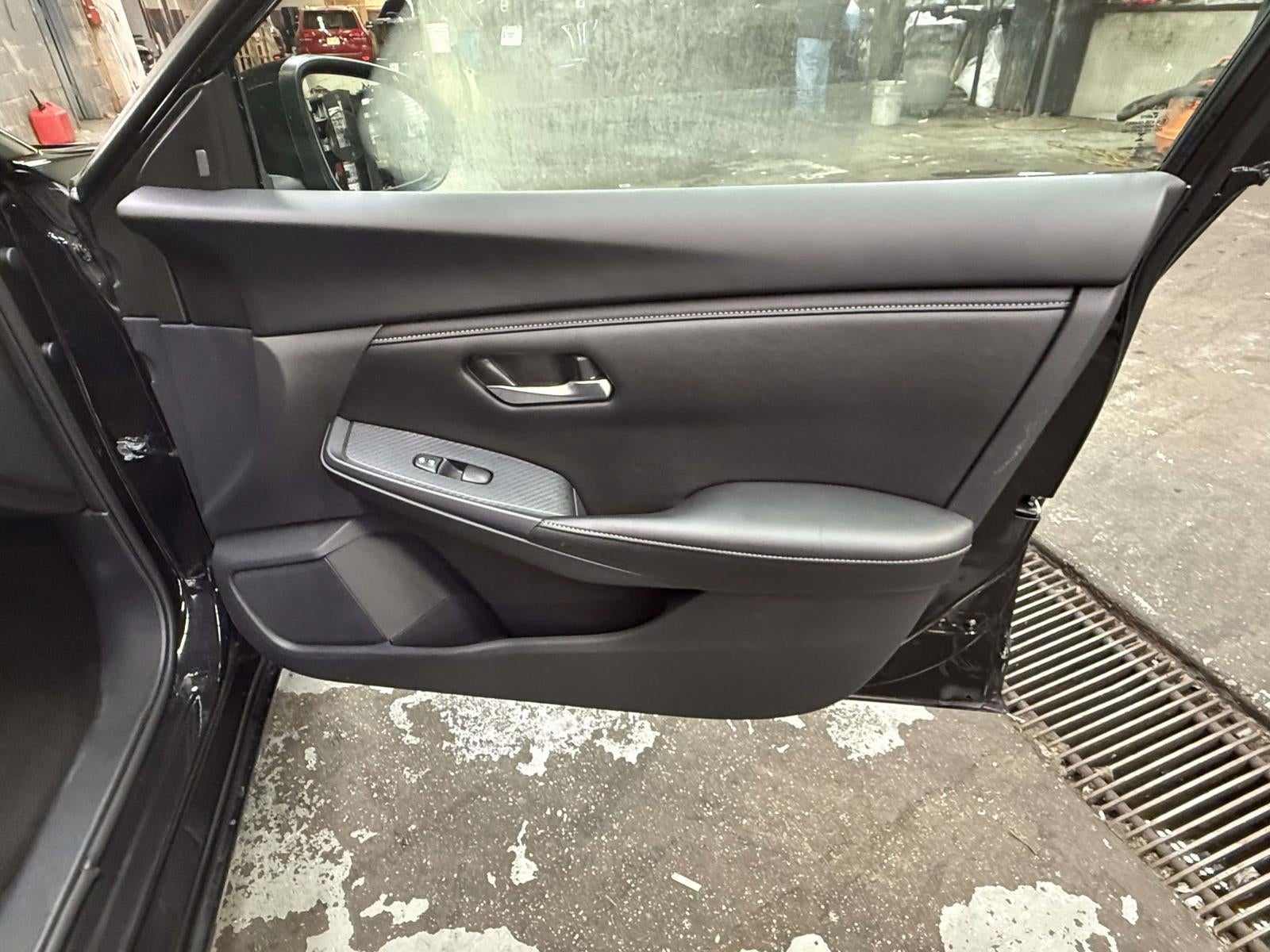 2023 Nissan Sentra SV Xtronic CVT