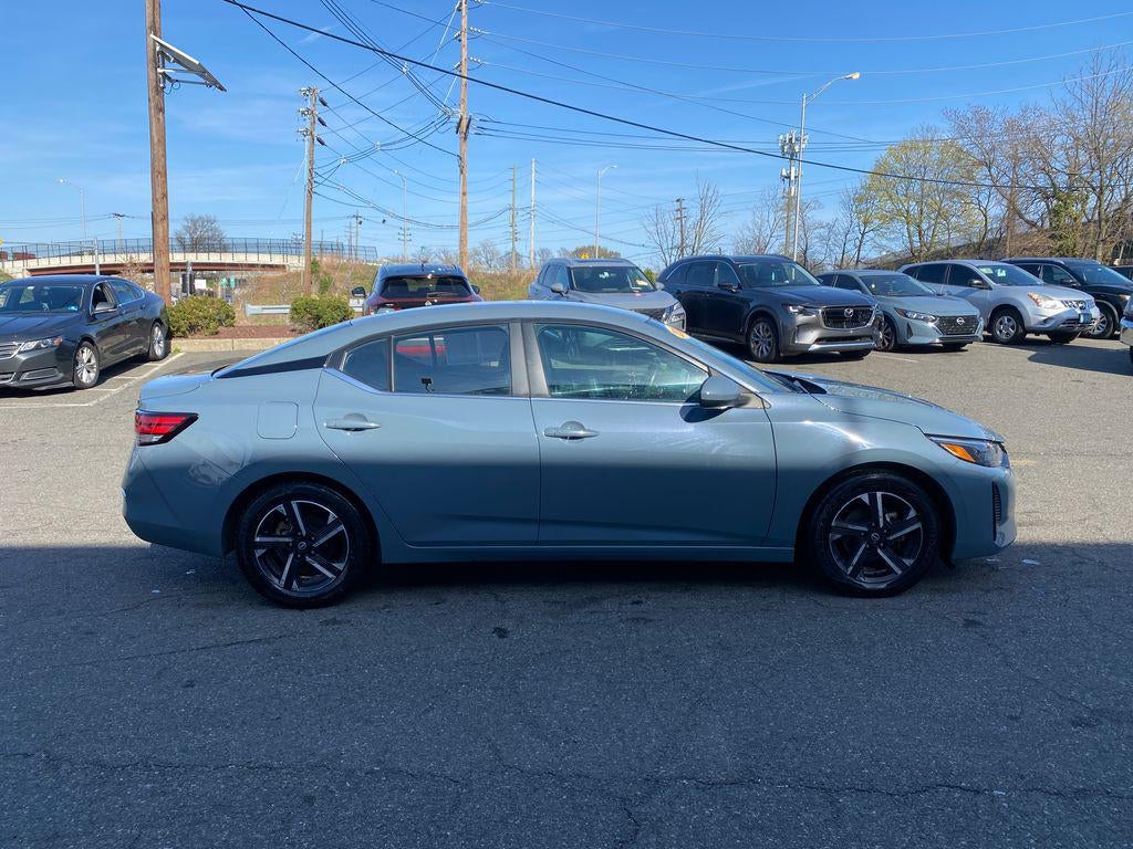 2024 Nissan Sentra SV Xtronic CVT