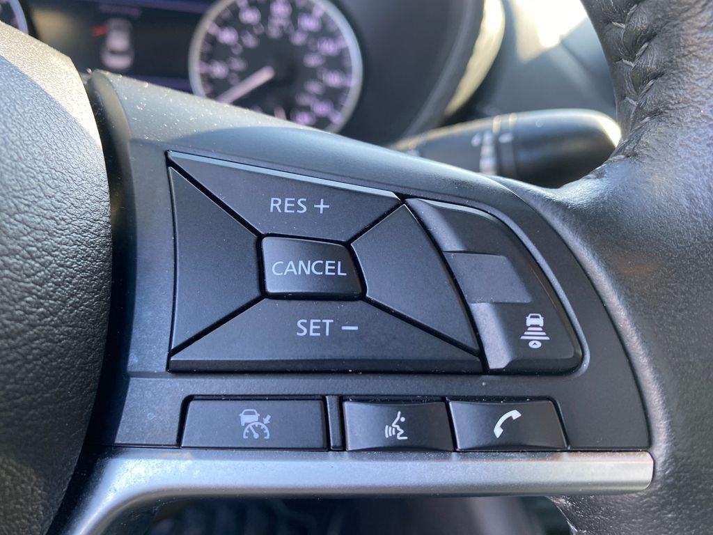 2024 Nissan Sentra SV Xtronic CVT