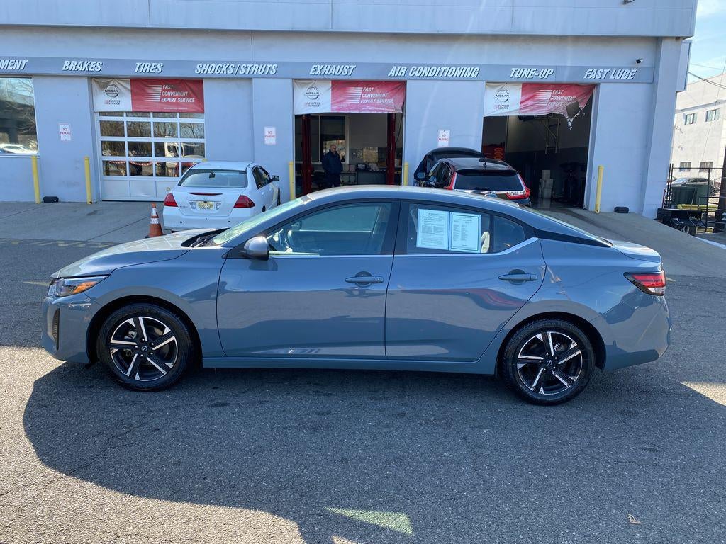 2024 Nissan Sentra SV Xtronic CVT