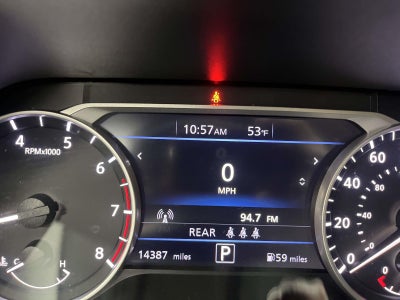 2023 Nissan Sentra SV Xtronic CVT