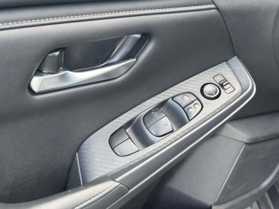 2023 Nissan Sentra SV Xtronic CVT