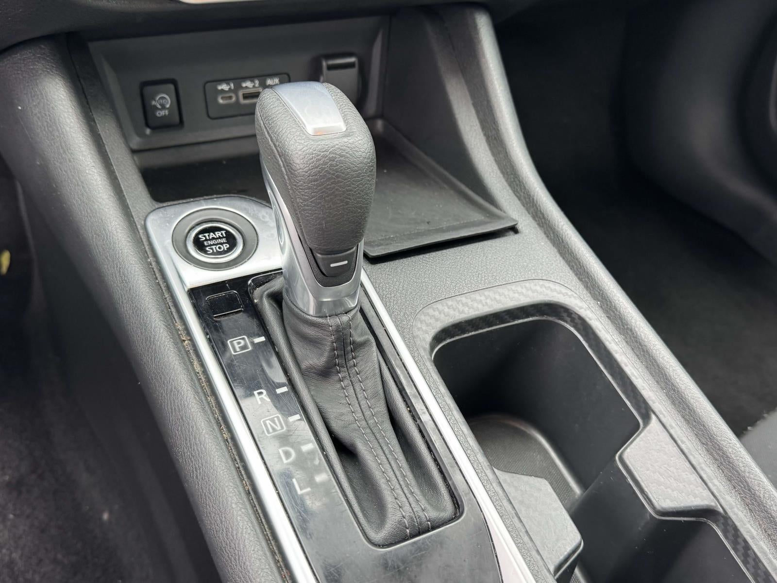 2024 Nissan Sentra SV Xtronic CVT