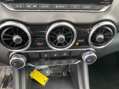 2024 Nissan Sentra SV Xtronic CVT