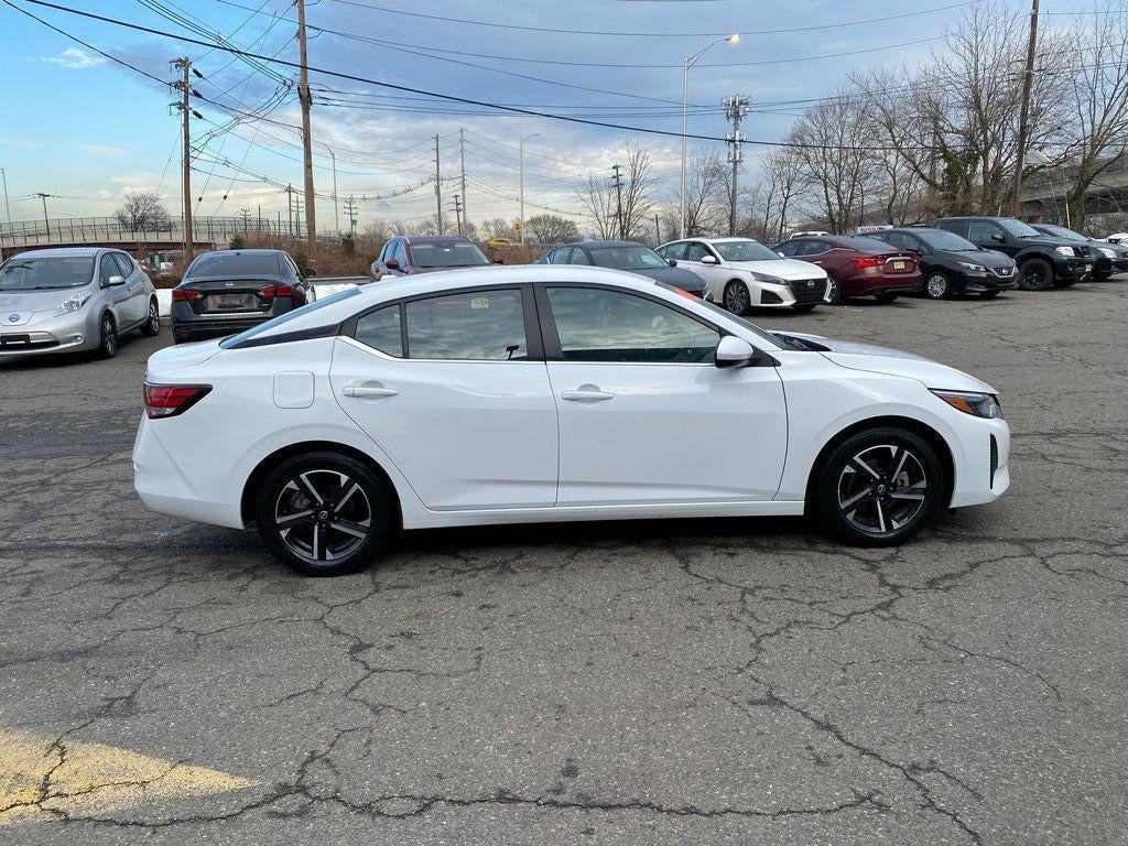 2024 Nissan Sentra SV Xtronic CVT