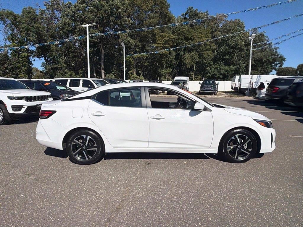 2024 Nissan Sentra SV Xtronic CVT