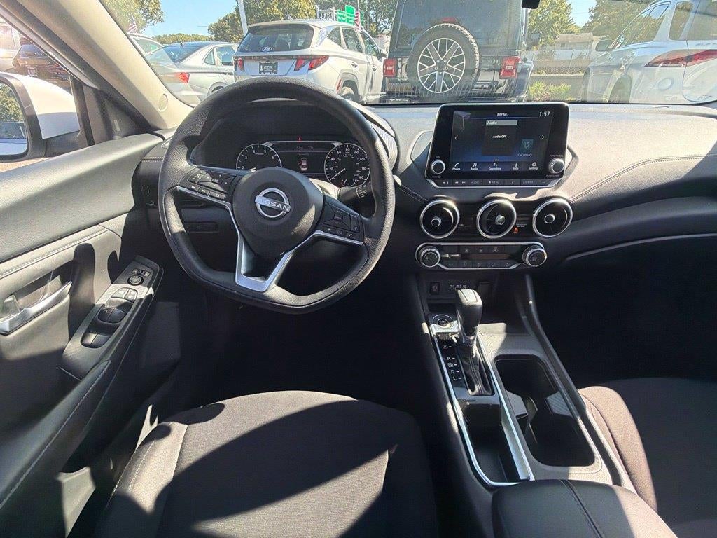 2024 Nissan Sentra SV Xtronic CVT
