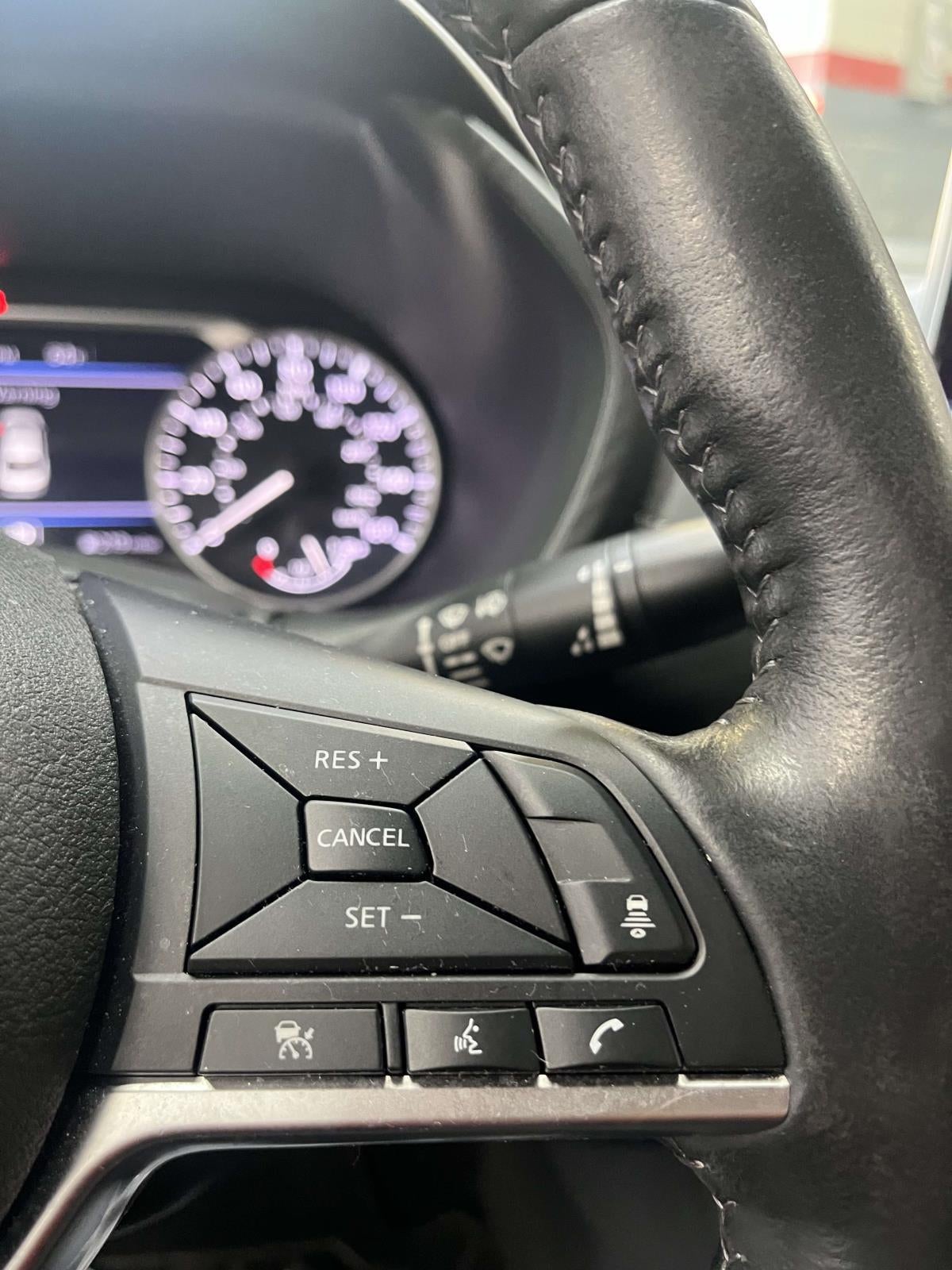 2023 Nissan Sentra SV Xtronic CVT