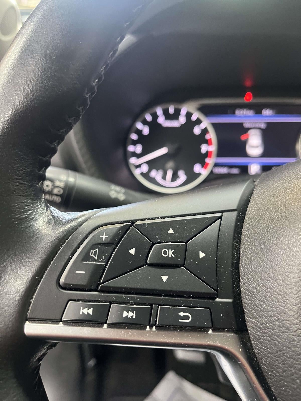 2023 Nissan Sentra SV Xtronic CVT