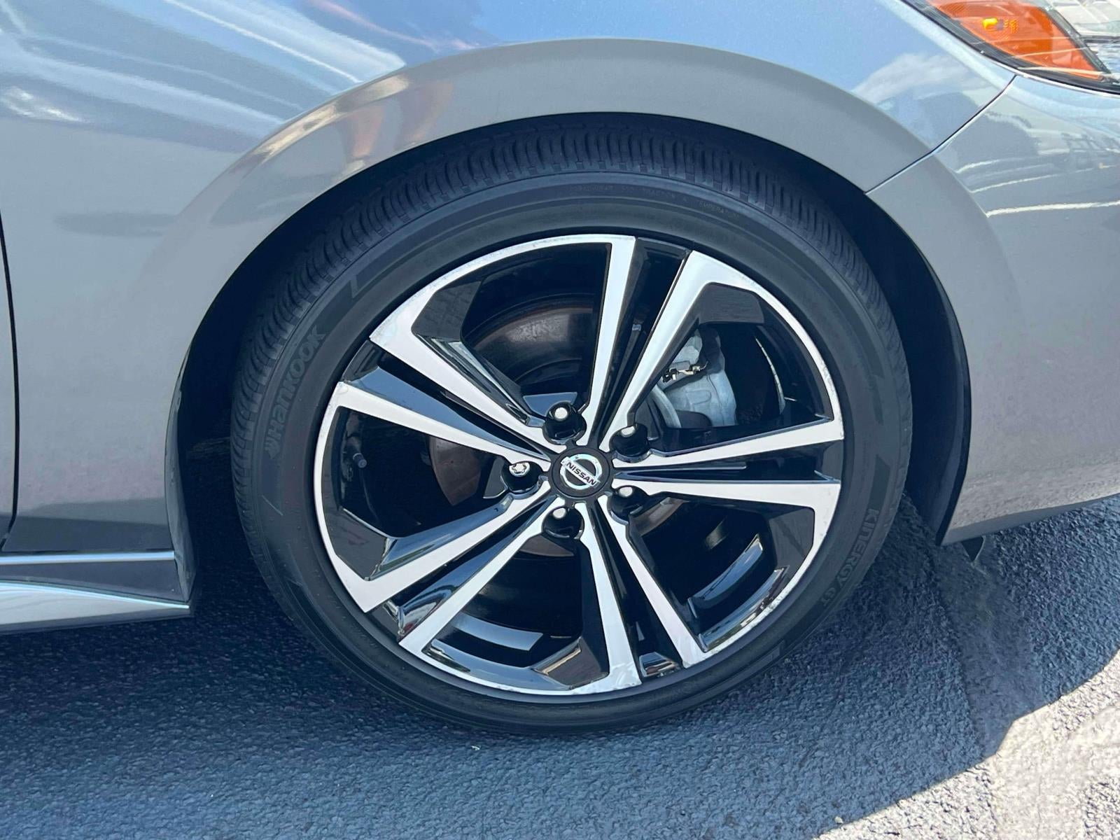 2021 Nissan Sentra SR Xtronic CVT