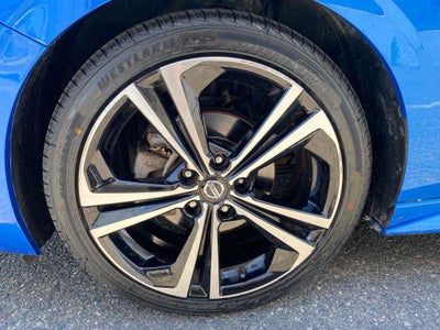 2023 Nissan Sentra SR Xtronic CVT