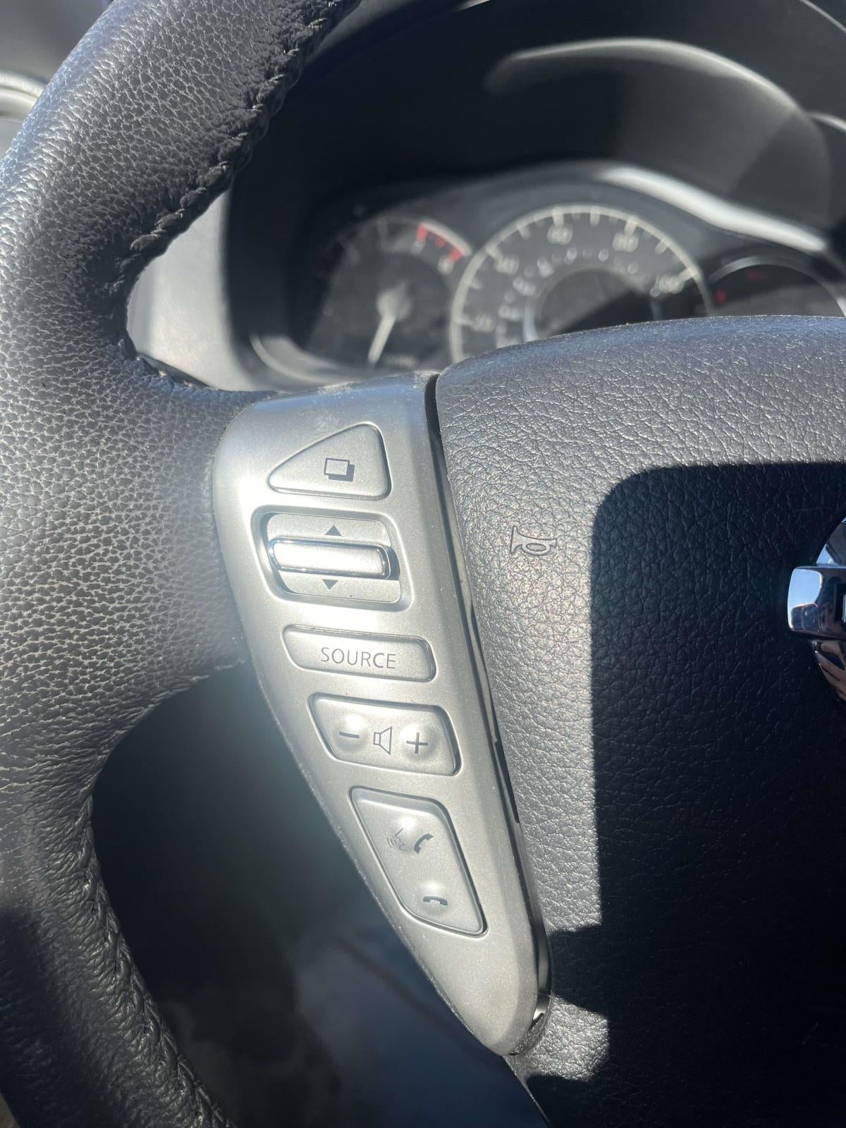 2015 Nissan Versa Note SV