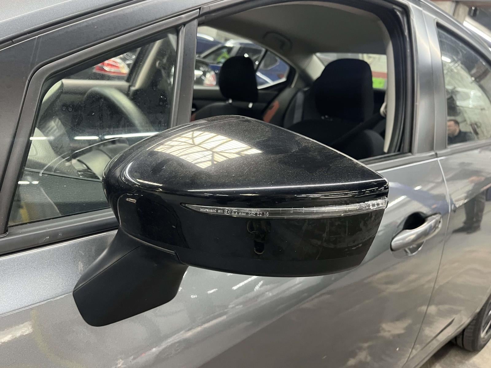 2023 Nissan Versa 1.6 SR Xtronic CVT