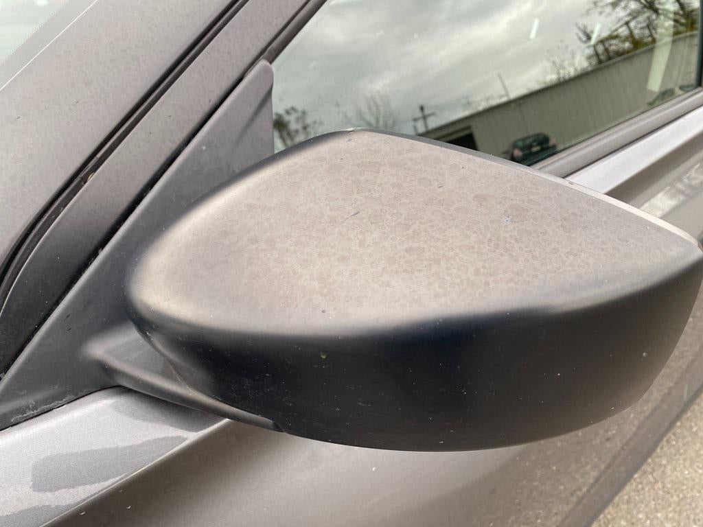 2024 Nissan Kicks S Xtronic CVT