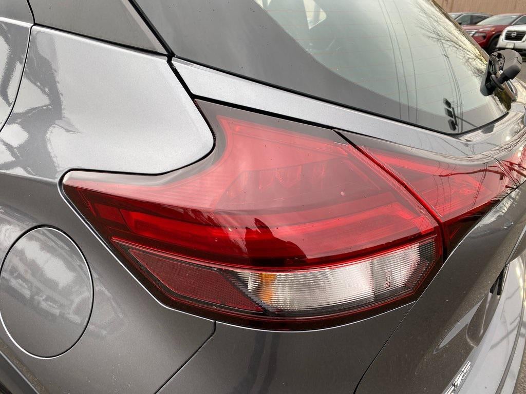 2024 Nissan Kicks S Xtronic CVT