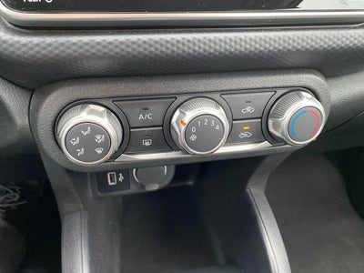 2024 Nissan Kicks S Xtronic CVT