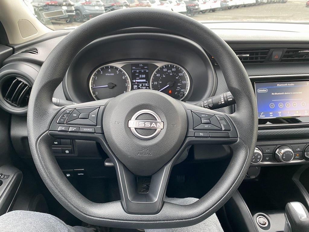 2024 Nissan Kicks S Xtronic CVT