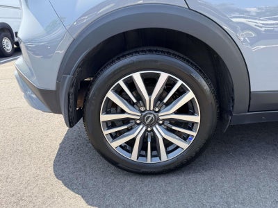 2024 Nissan Kicks SV Xtronic CVT