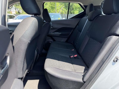 2024 Nissan Kicks SV Xtronic CVT
