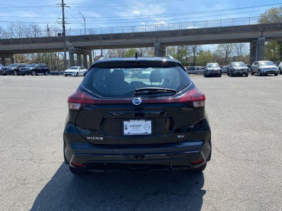 2021 Nissan Kicks SV Xtronic CVT