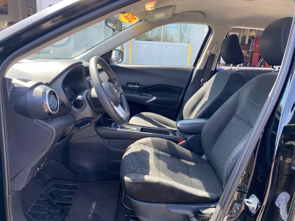 2021 Nissan Kicks SV Xtronic CVT