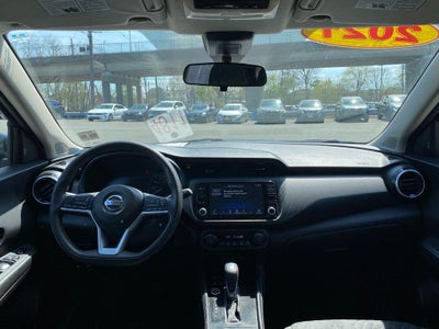 2021 Nissan Kicks SV Xtronic CVT