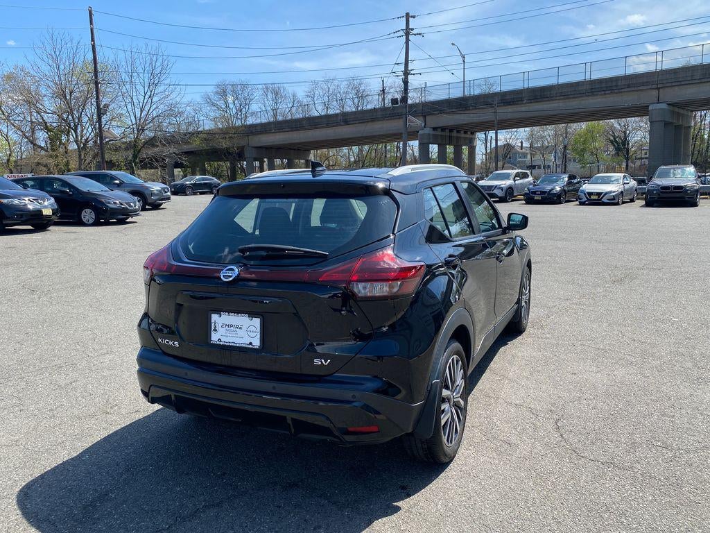 2021 Nissan Kicks SV Xtronic CVT
