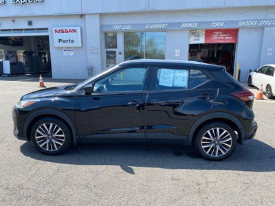 2021 Nissan Kicks SV Xtronic CVT