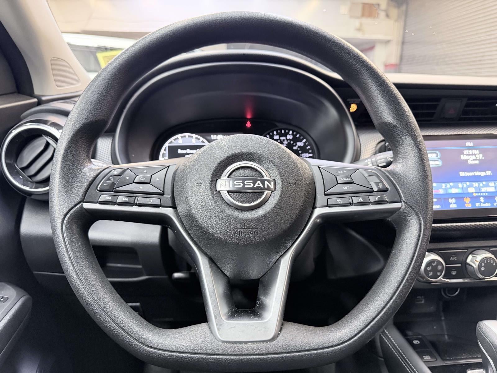 2023 Nissan Kicks SV Xtronic CVT