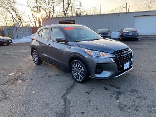 2023 Nissan Kicks SV Xtronic CVT