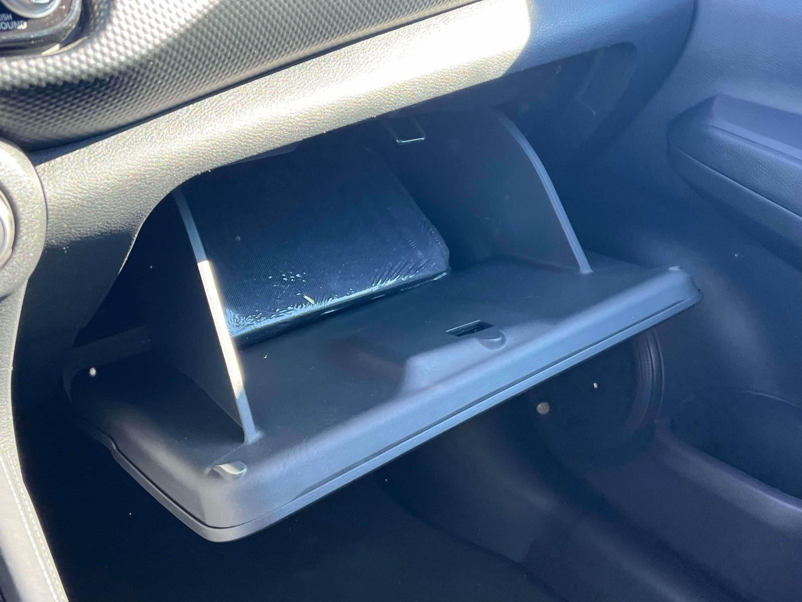 2023 Nissan Kicks SV Xtronic CVT