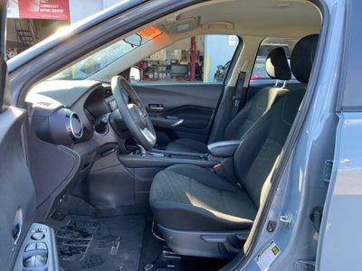 2023 Nissan Kicks SV Xtronic CVT