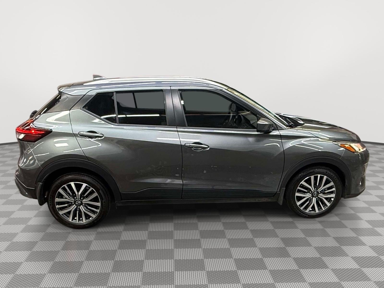 2024 Nissan Kicks SV Xtronic CVT