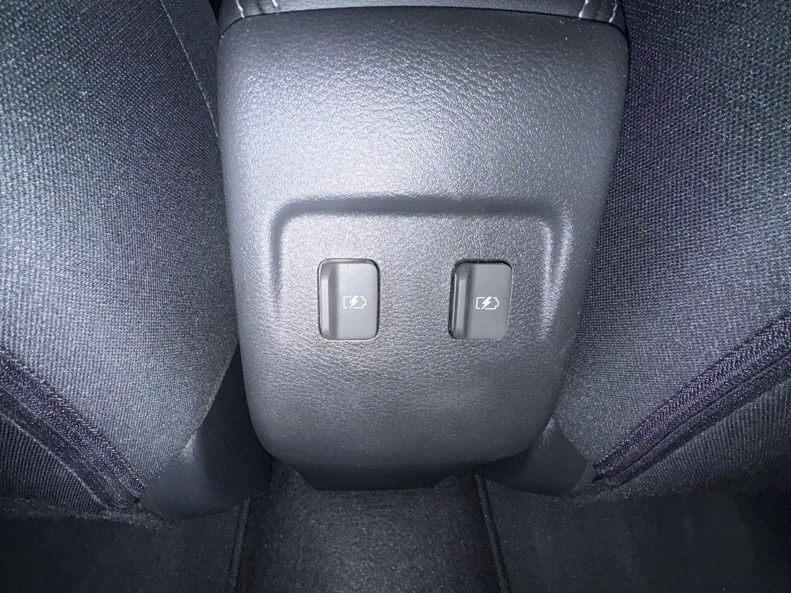 2024 Nissan Kicks SV Xtronic CVT