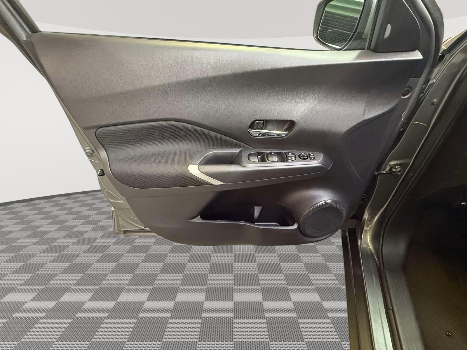 2024 Nissan Kicks SV Xtronic CVT
