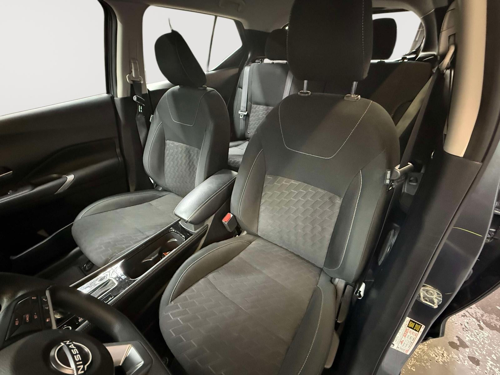 2024 Nissan Kicks SV Xtronic CVT