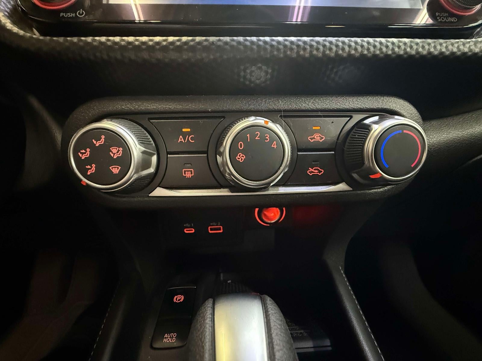 2024 Nissan Kicks SV Xtronic CVT