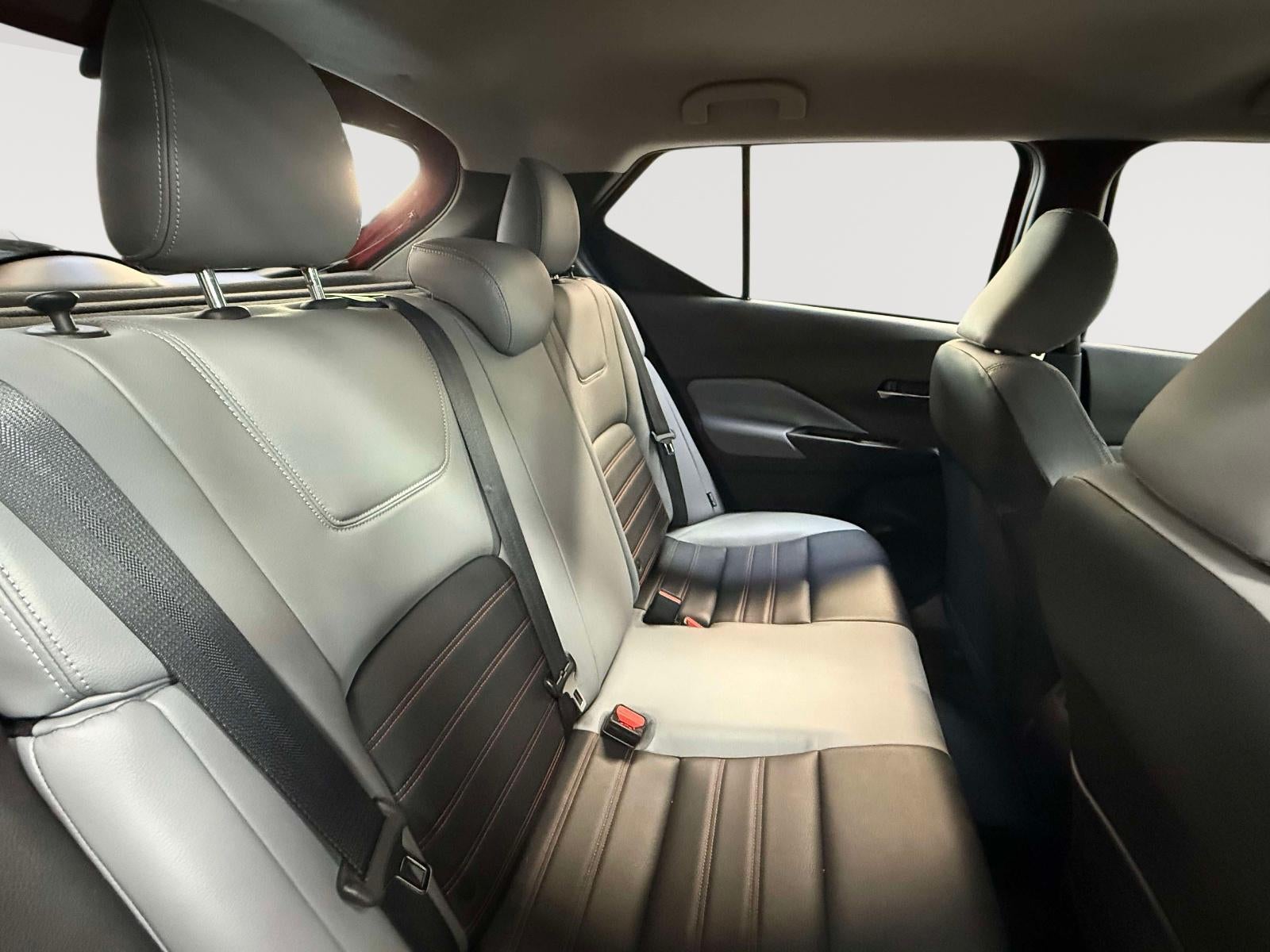 2023 Nissan Kicks SR Xtronic CVT